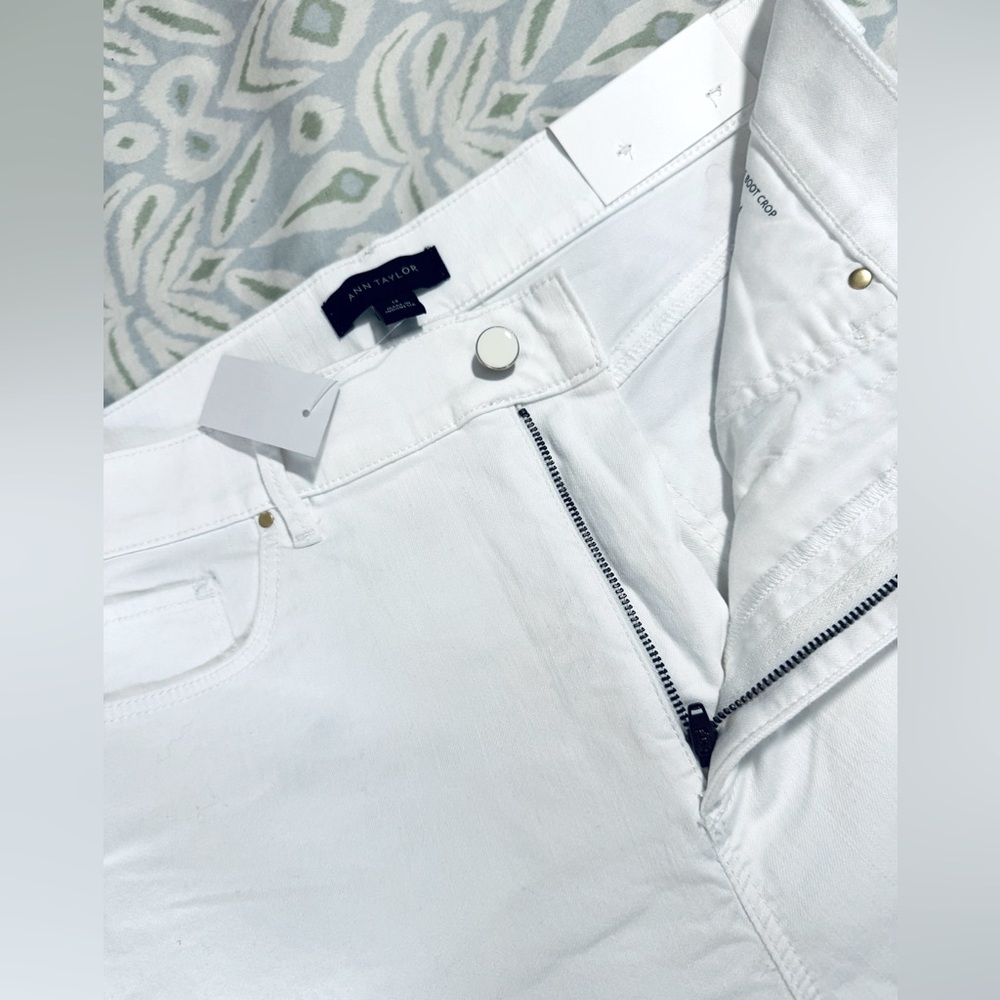 Ann Taylor White Boot Crop High Rise Denim Size 14 - Picture 4 of 7